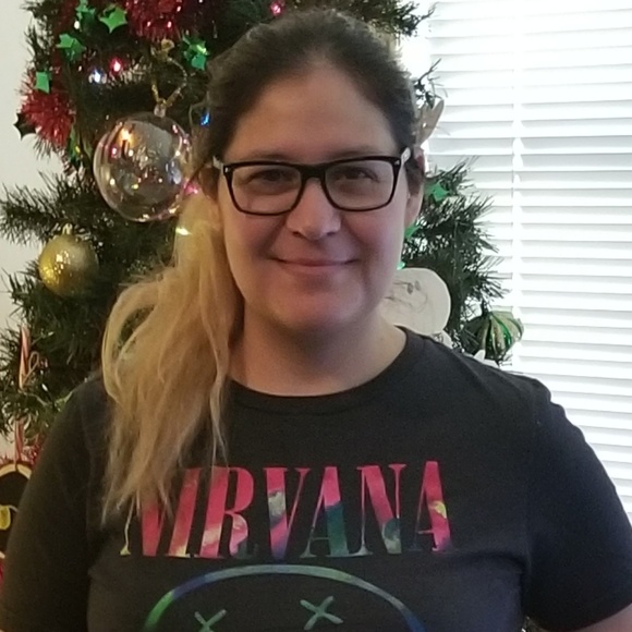 Welcome to my closet, Mayra - Picture 1 of 2